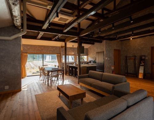 【美田】伝統とスタイリッシュの融合空間。