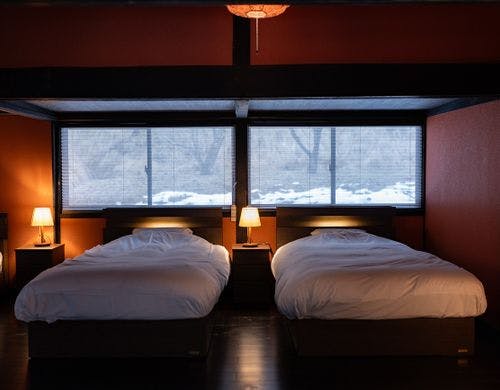 【木叢】冬には雪景色を見ながら