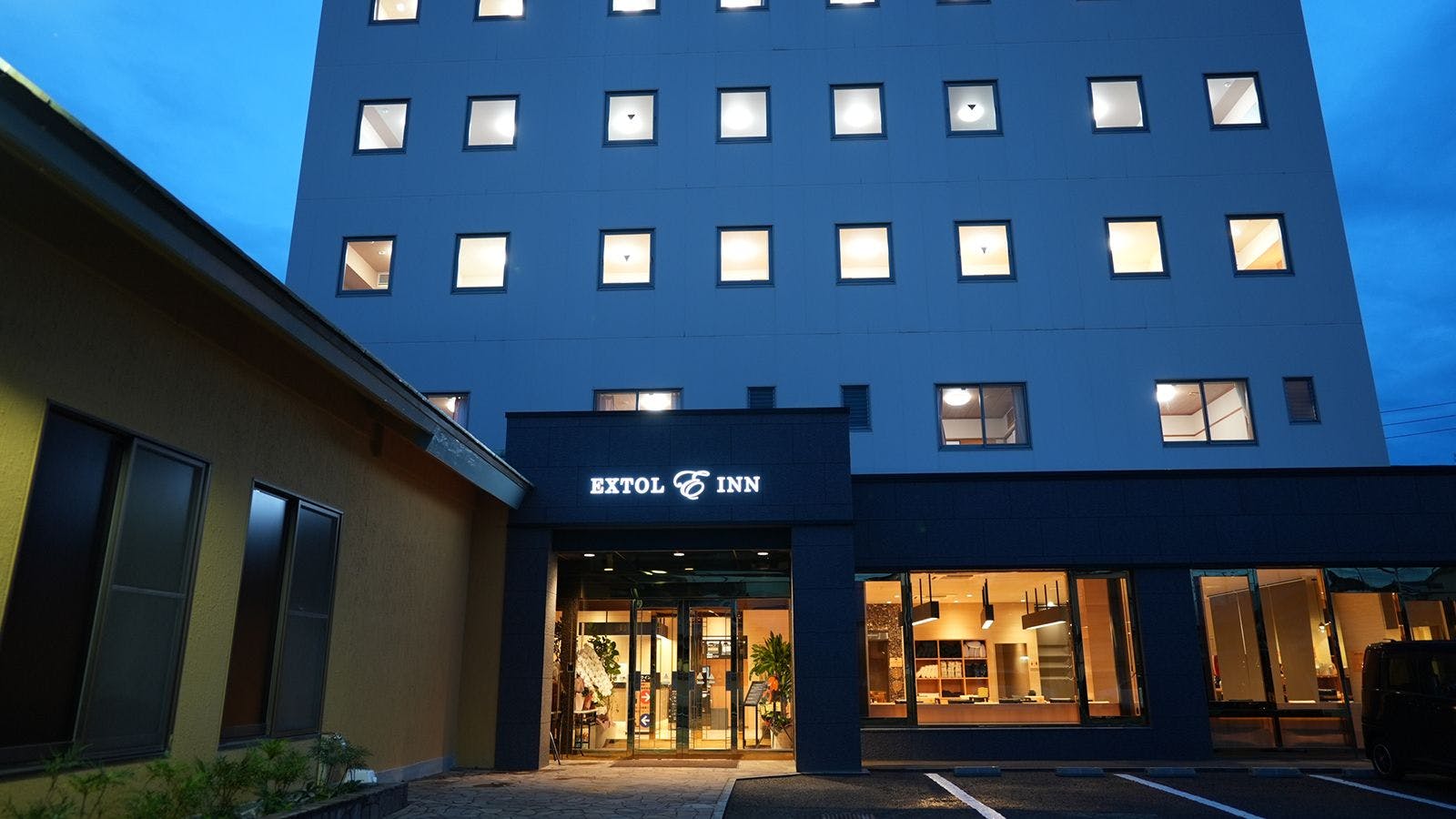 엑스톨 인 타카마츠 중앙 인터 외관