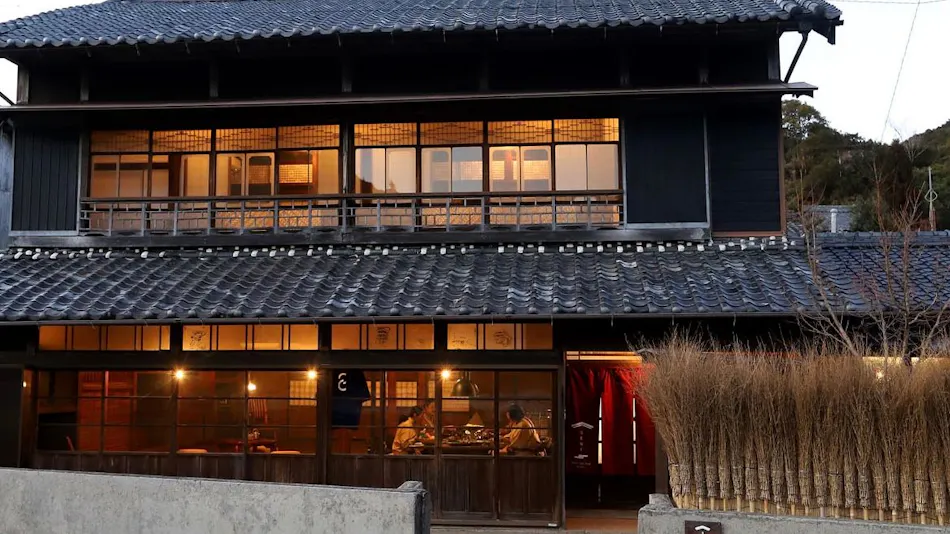 SENT: Seaside Traditional Japanese House Accommodation (Entire Building Rental)