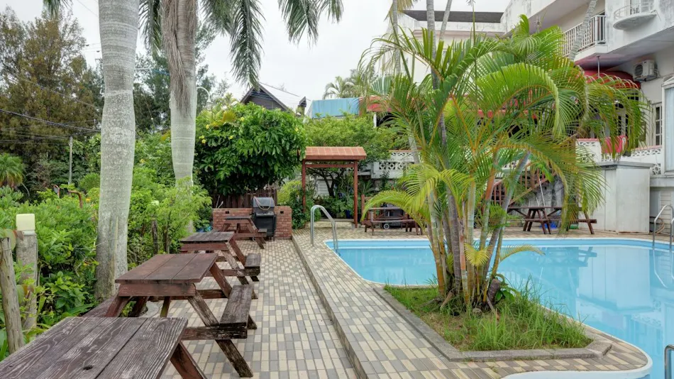 Petit Hotel Key West Club
