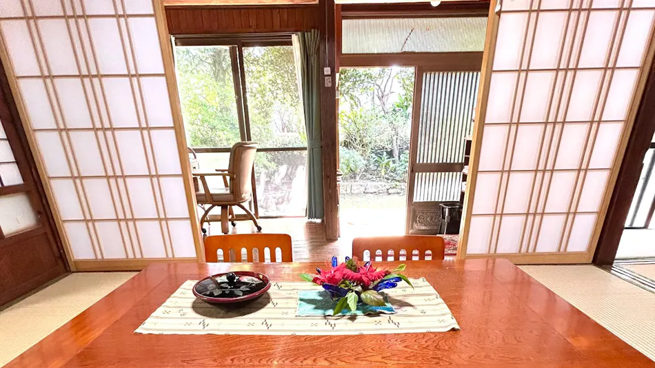 Traditional Okinawan House Miyaa