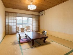 鬼石観光ホテル