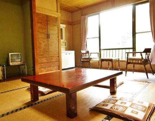 寛ぎの和室８畳