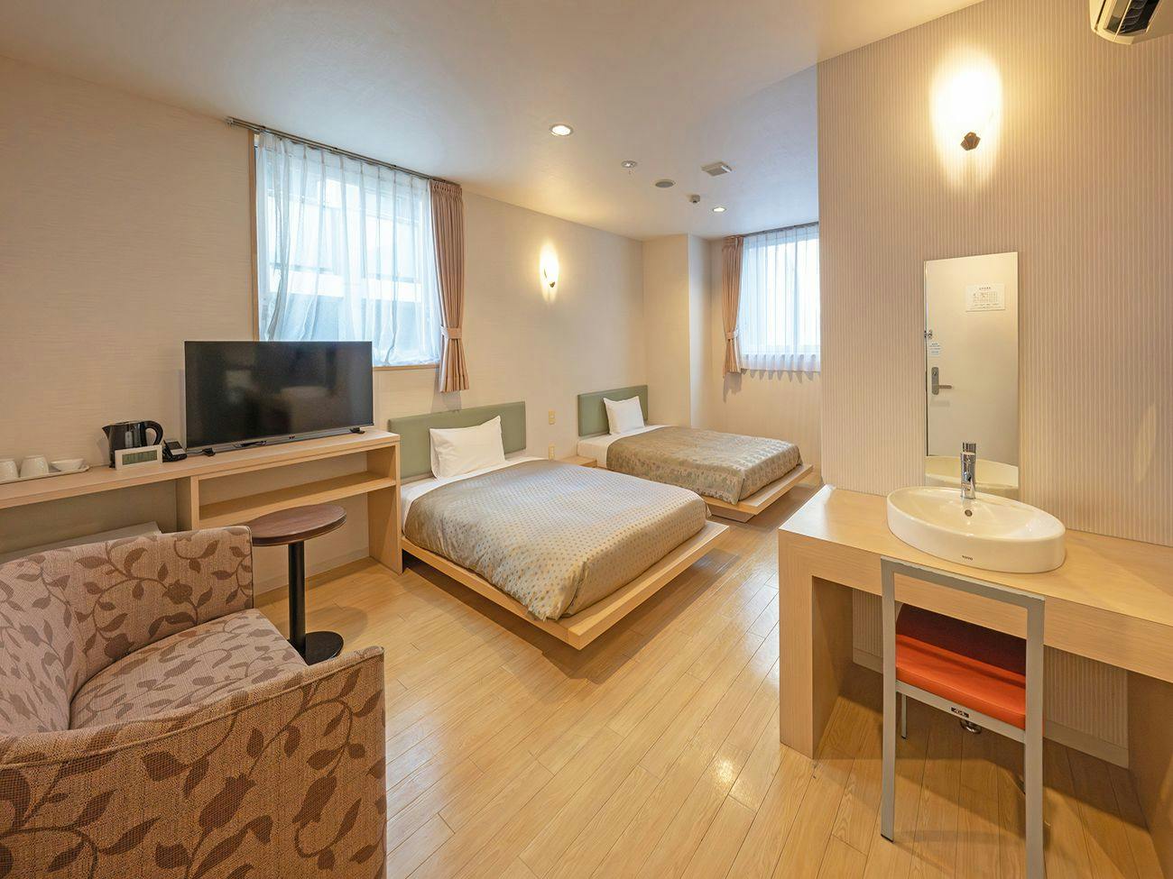 Quintessa Hotel Fukuoka Watanabe-dori Comic & Books