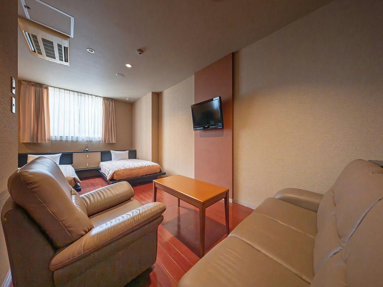 Quintessa Hotel Fukuoka Watanabe-dori Comic & Books