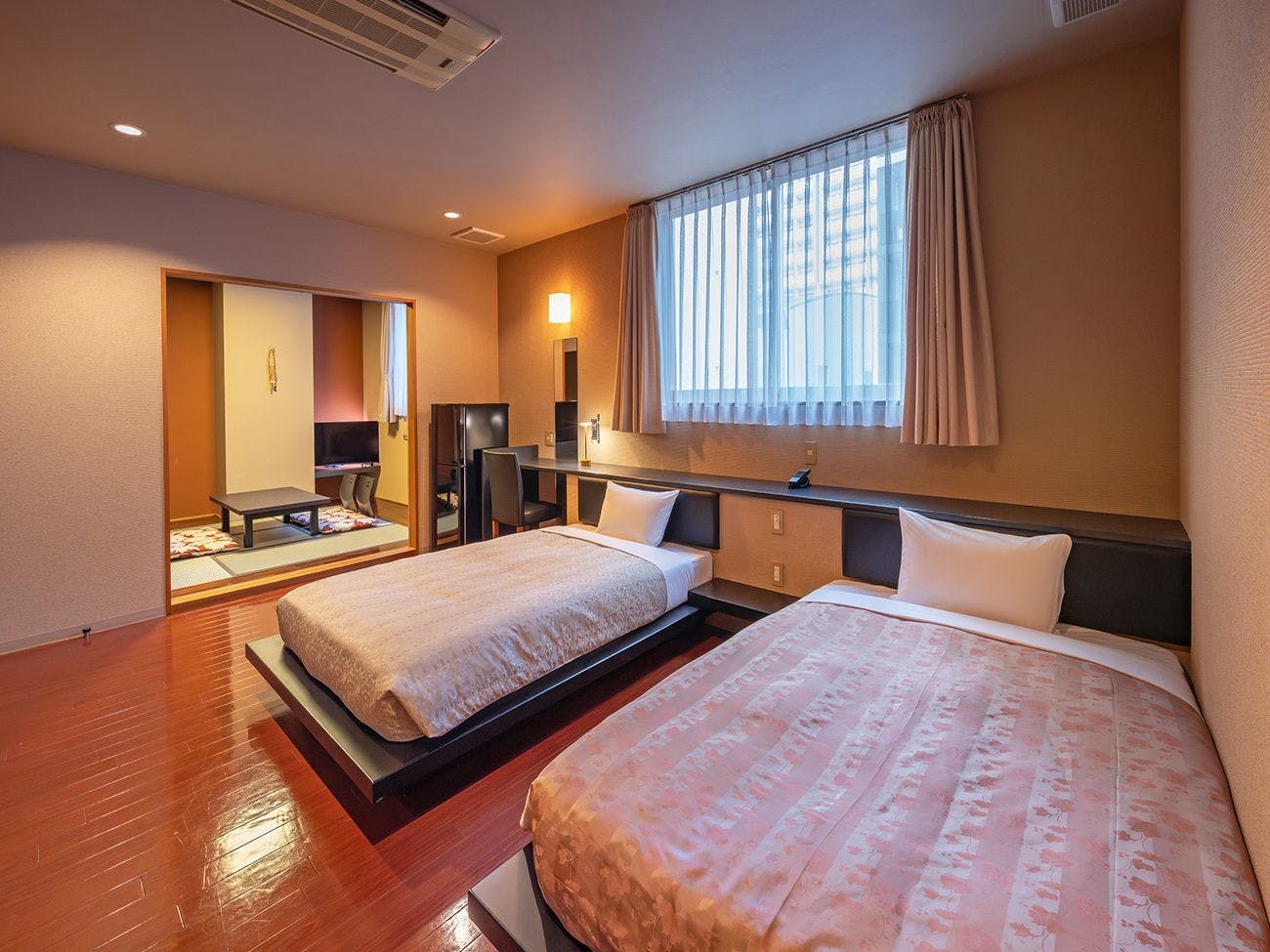 Quintessa Hotel Fukuoka Watanabe-dori Comic & Books
