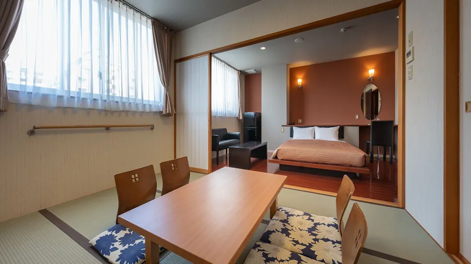 Quintessa Hotel Fukuoka Watanabe-dori Comic & Books
