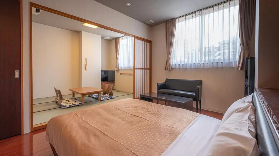 Quintessa Hotel Fukuoka Watanabe-dori Comic & Books