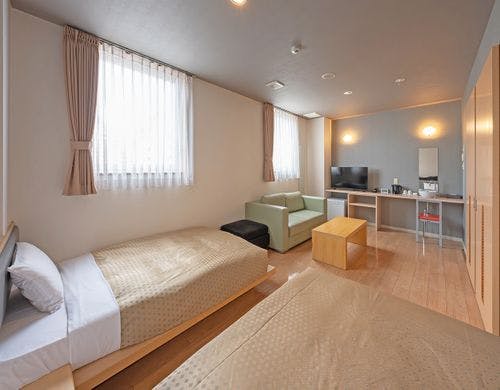 デラックスツイン