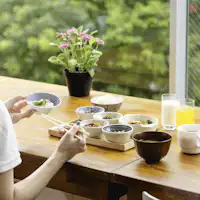 สิ่งอำนวยความสะดวก: สถานที่รับประทานอาหารเช้า (ตัวอย่างการใช้งาน)