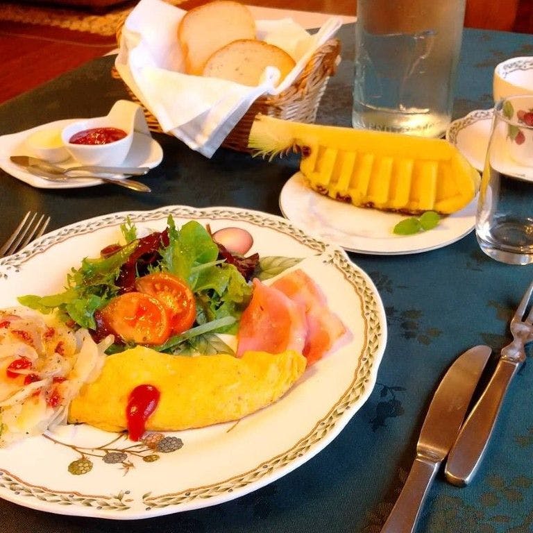 Hirugano Kogen Pension Green Lake