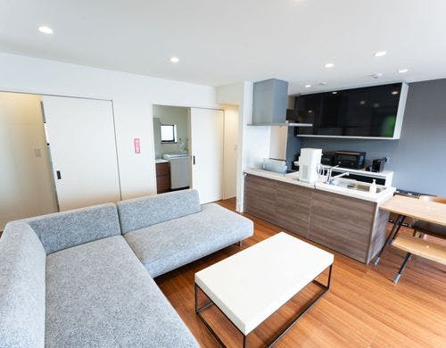 ゆったりくつろげるリビングダイニング