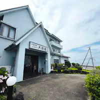 ตั้งอยู่ริมถนนหลวง สะดวกต่อการเดินทาง