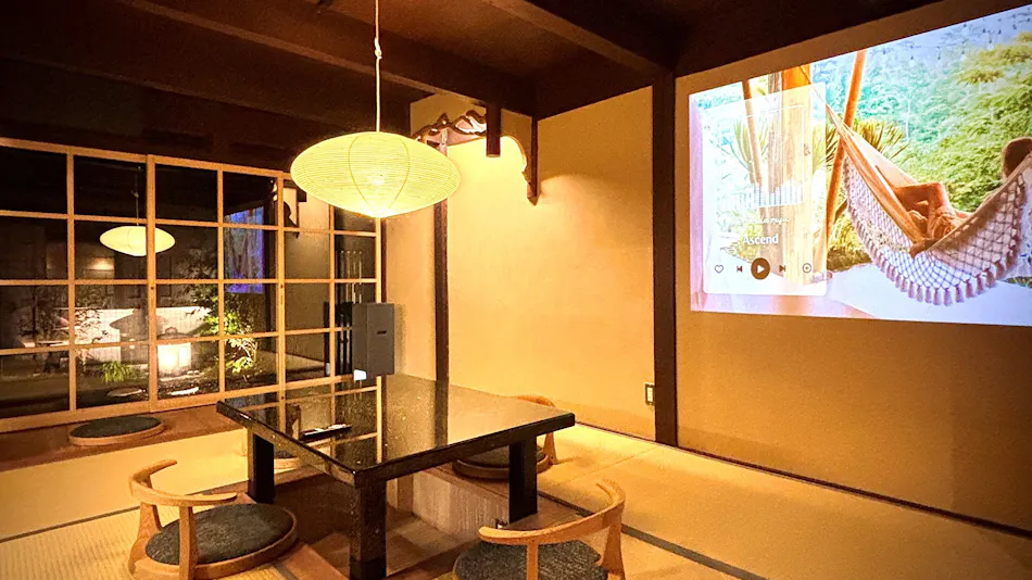 Tsubaki & tokotowa - A Traditional Machiya with Private Rental, Featuring a stone sauna and Open-Air Bath