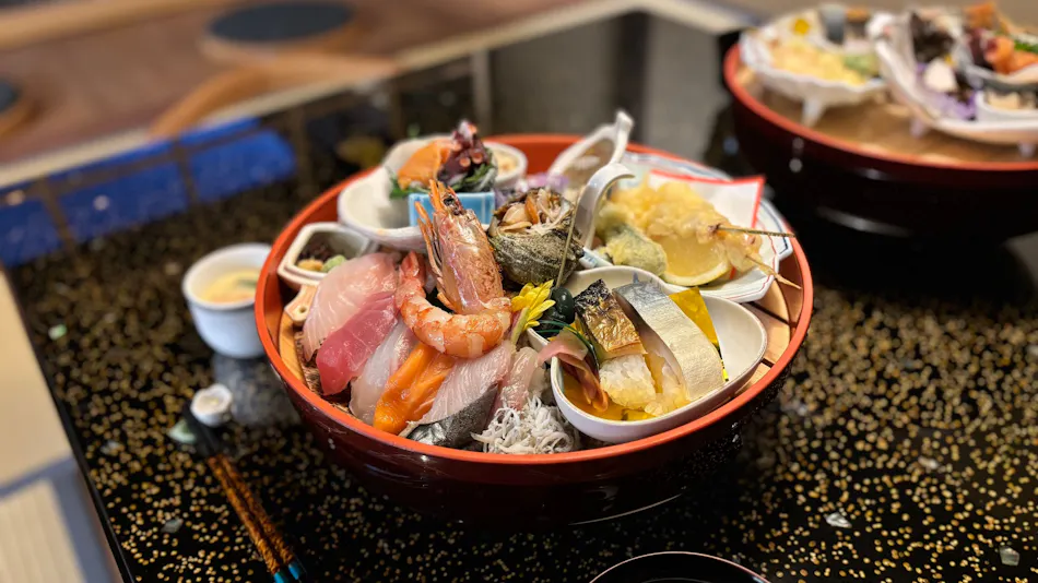 Tsubaki & tokotowa - A Traditional Machiya with Private Rental, Featuring a stone sauna and Open-Air Bath