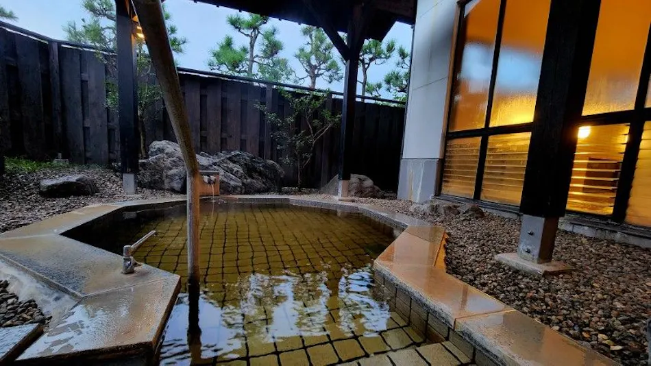 Sekitei Komatsu