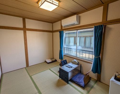 和室6畳1-2名様　バス・トイレ共用【禁煙】