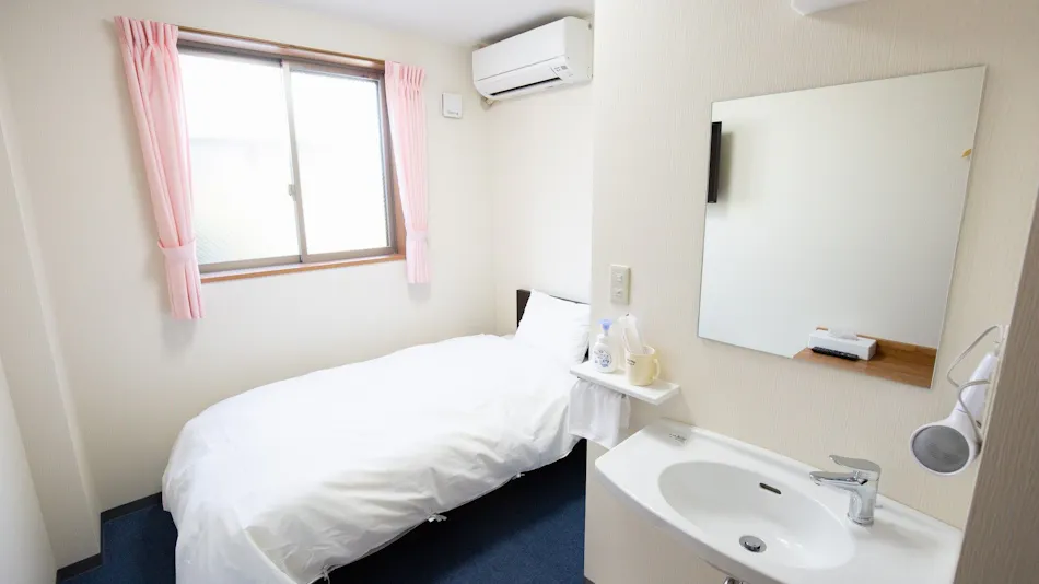 Business Inn Komeya 2nd Building