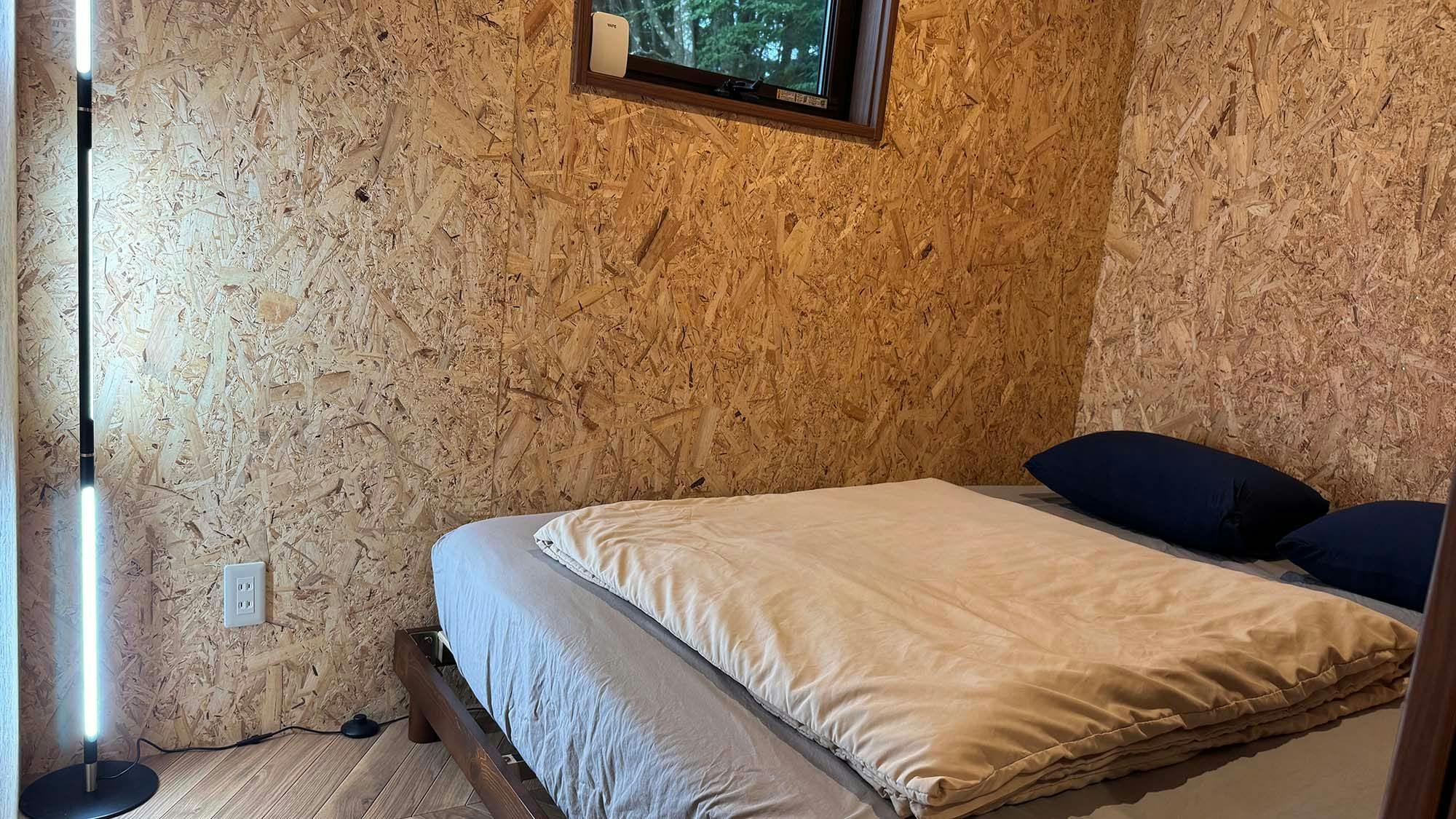 Pet-Friendly Private Cottage: Forest Village Ann