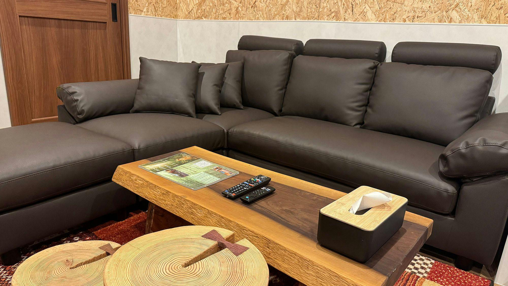 Pet-Friendly Private Cottage: Forest Village Ann