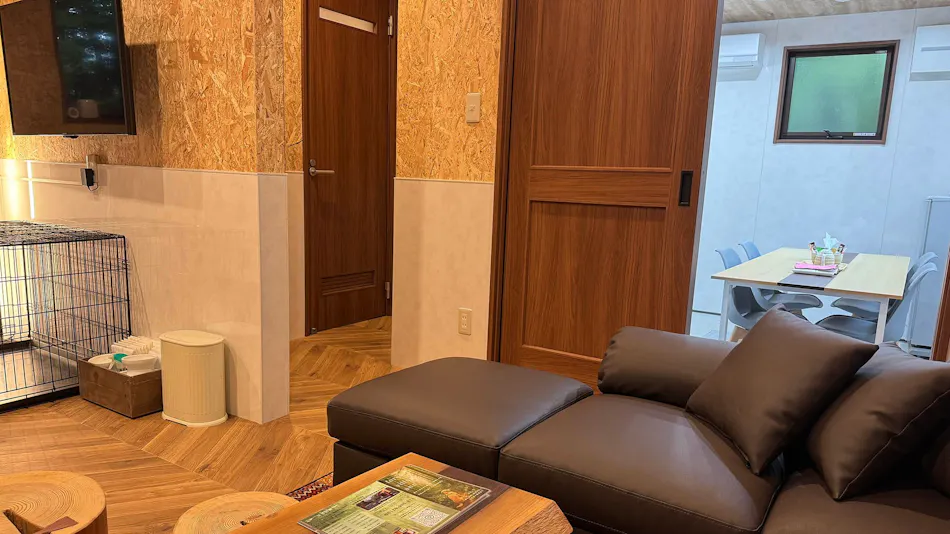 Pet-Friendly Private Cottage: Forest Village Ann