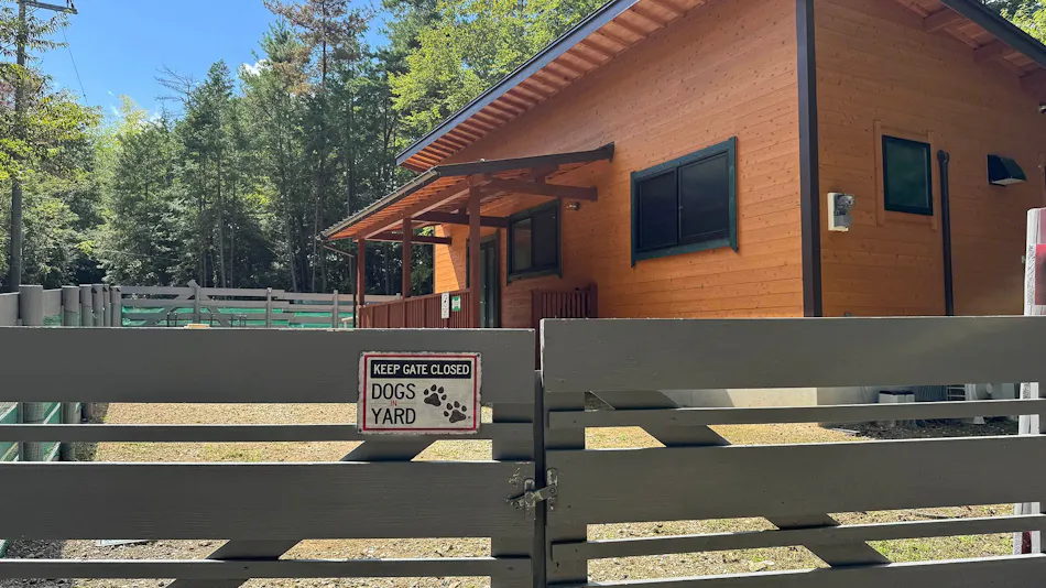 Pet-Friendly Private Cottage: Forest Village Ann