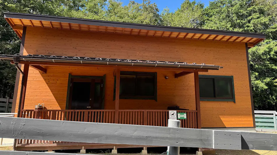 Pet-Friendly Private Cottage: Forest Village Ann