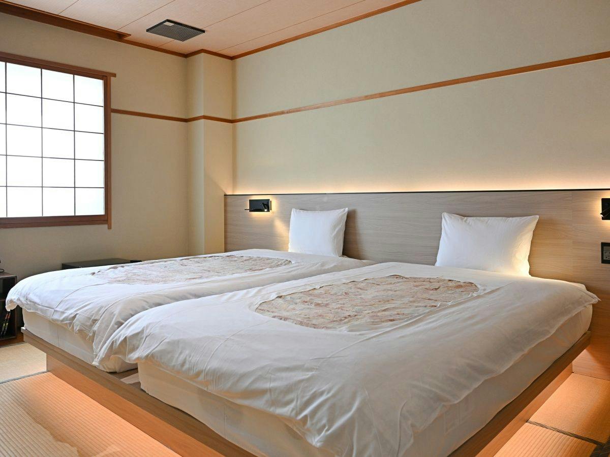 Komakusa Hotel