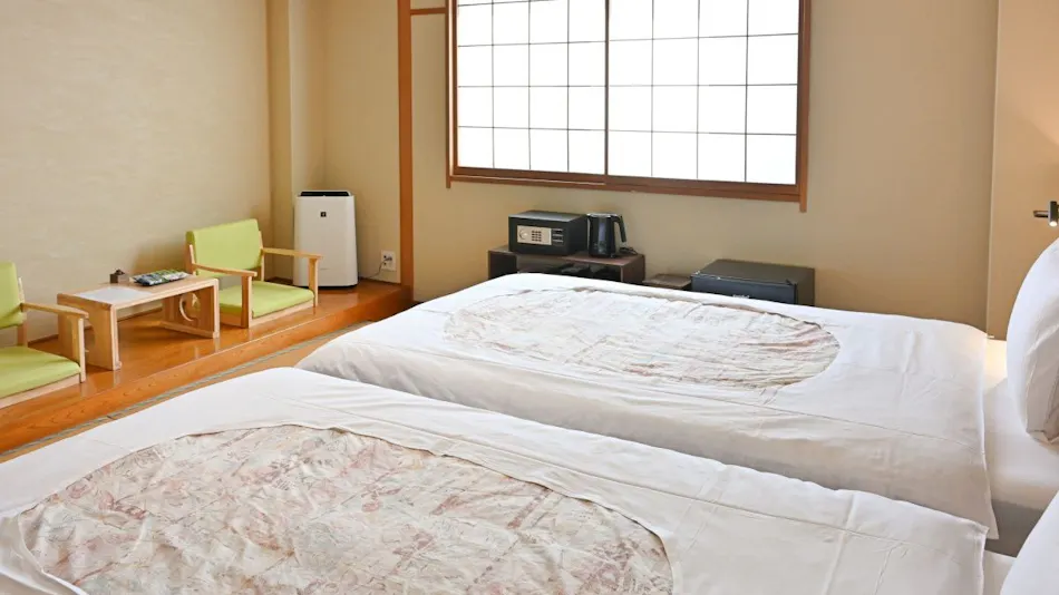 Komakusa Hotel