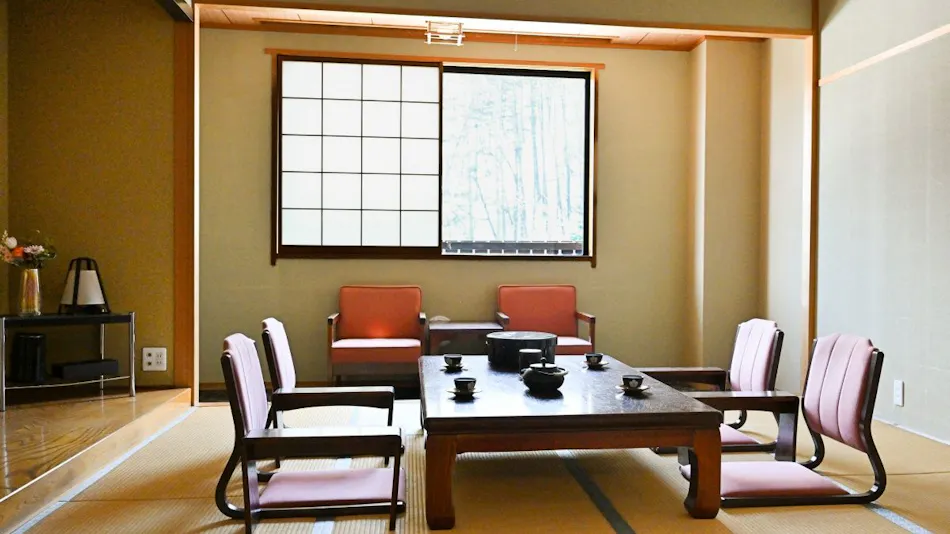 Komakusa Hotel