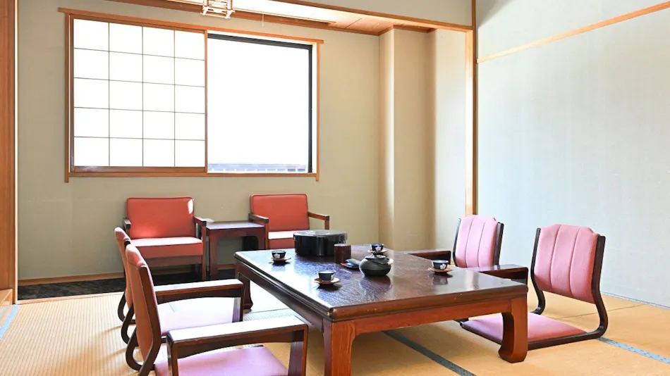 Komakusa Hotel
