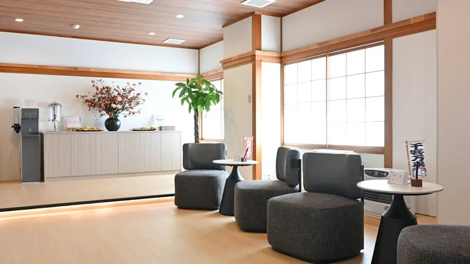 Komakusa Hotel