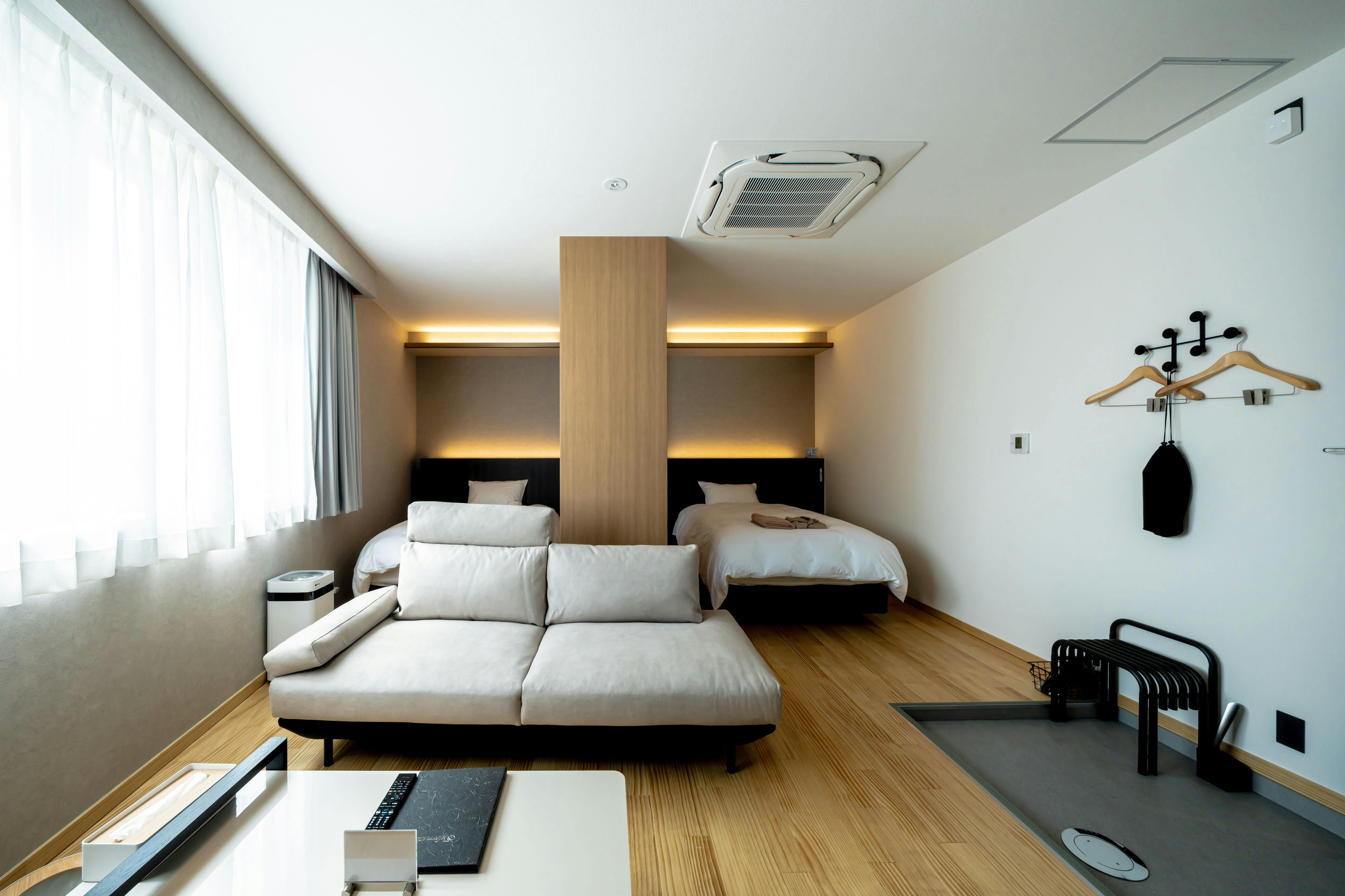 BOND COMFORT HOTEL MIYAJIMAGUCHI