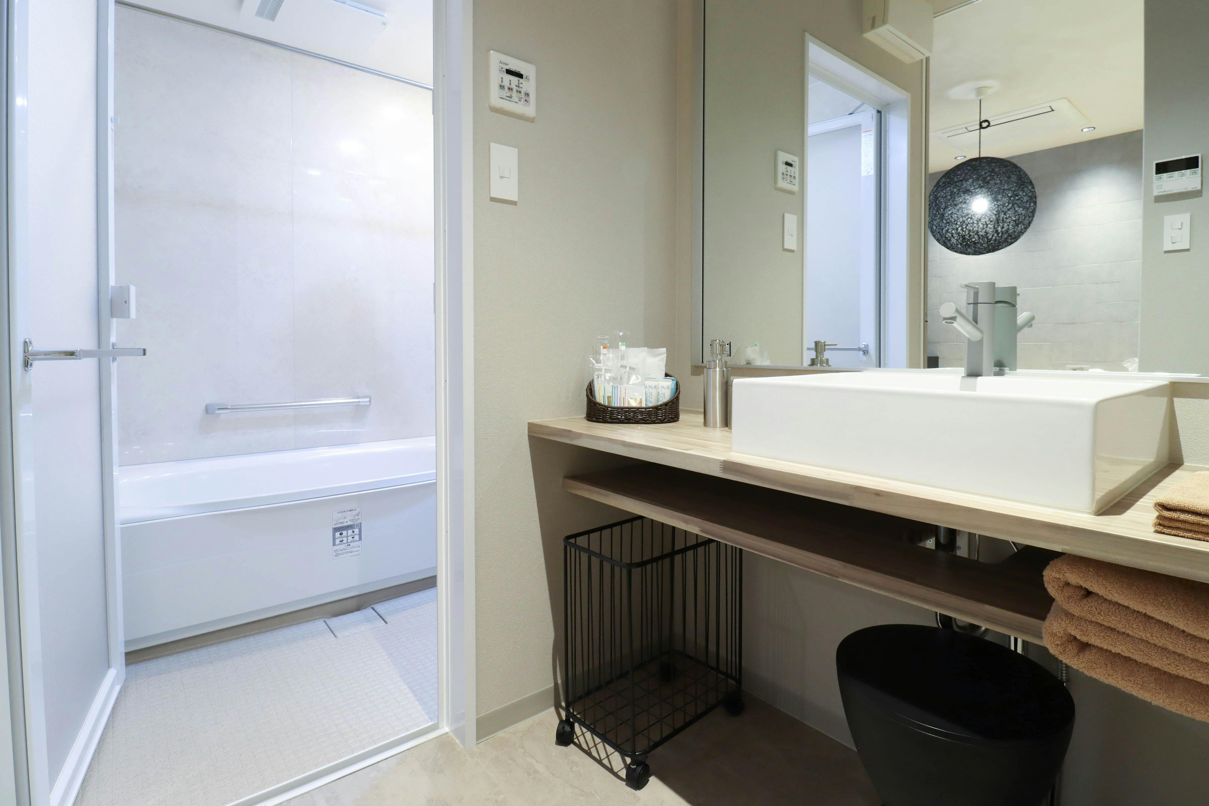 BOND COMFORT HOTEL MIYAJIMAGUCHI
