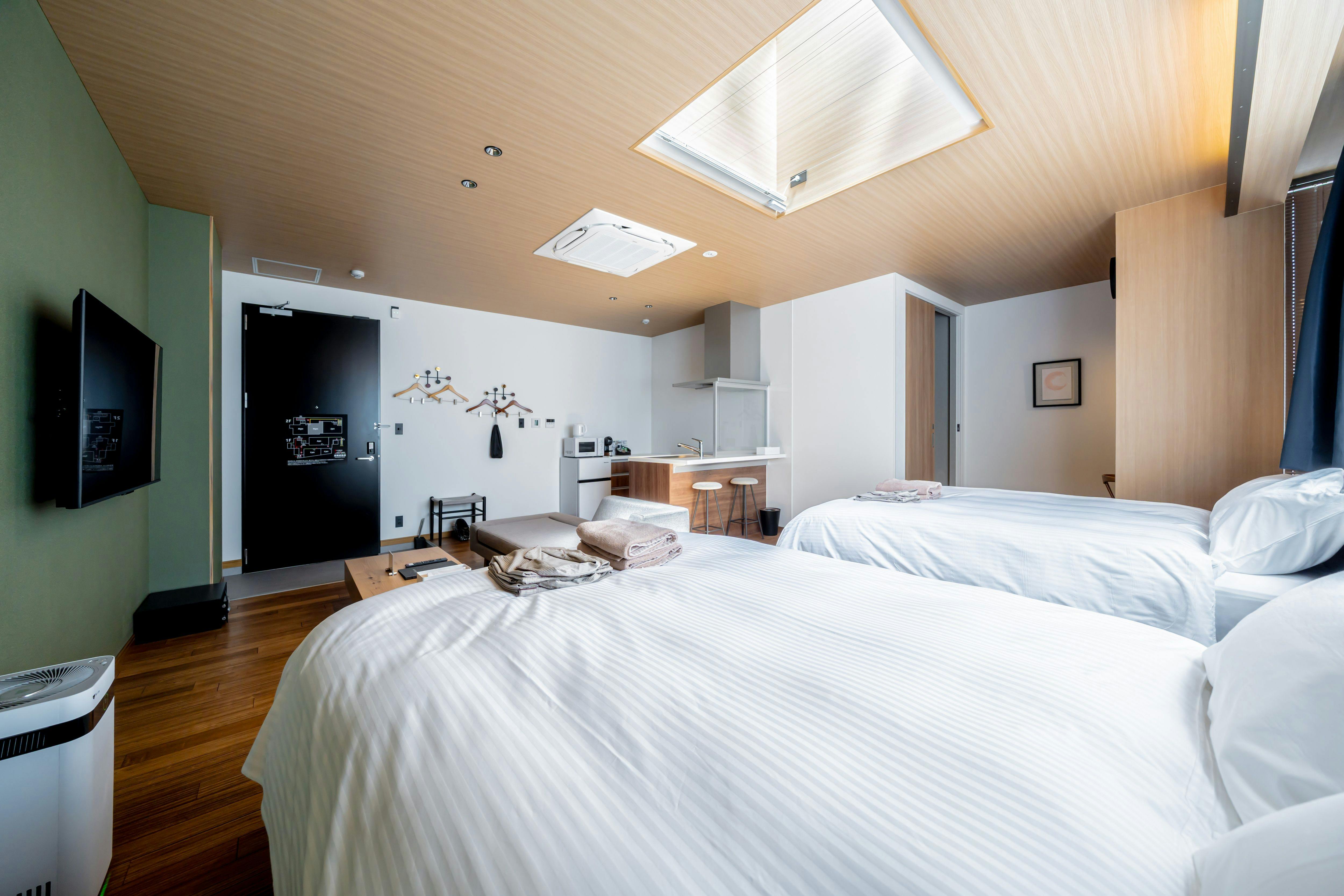 BOND COMFORT HOTEL MIYAJIMAGUCHI