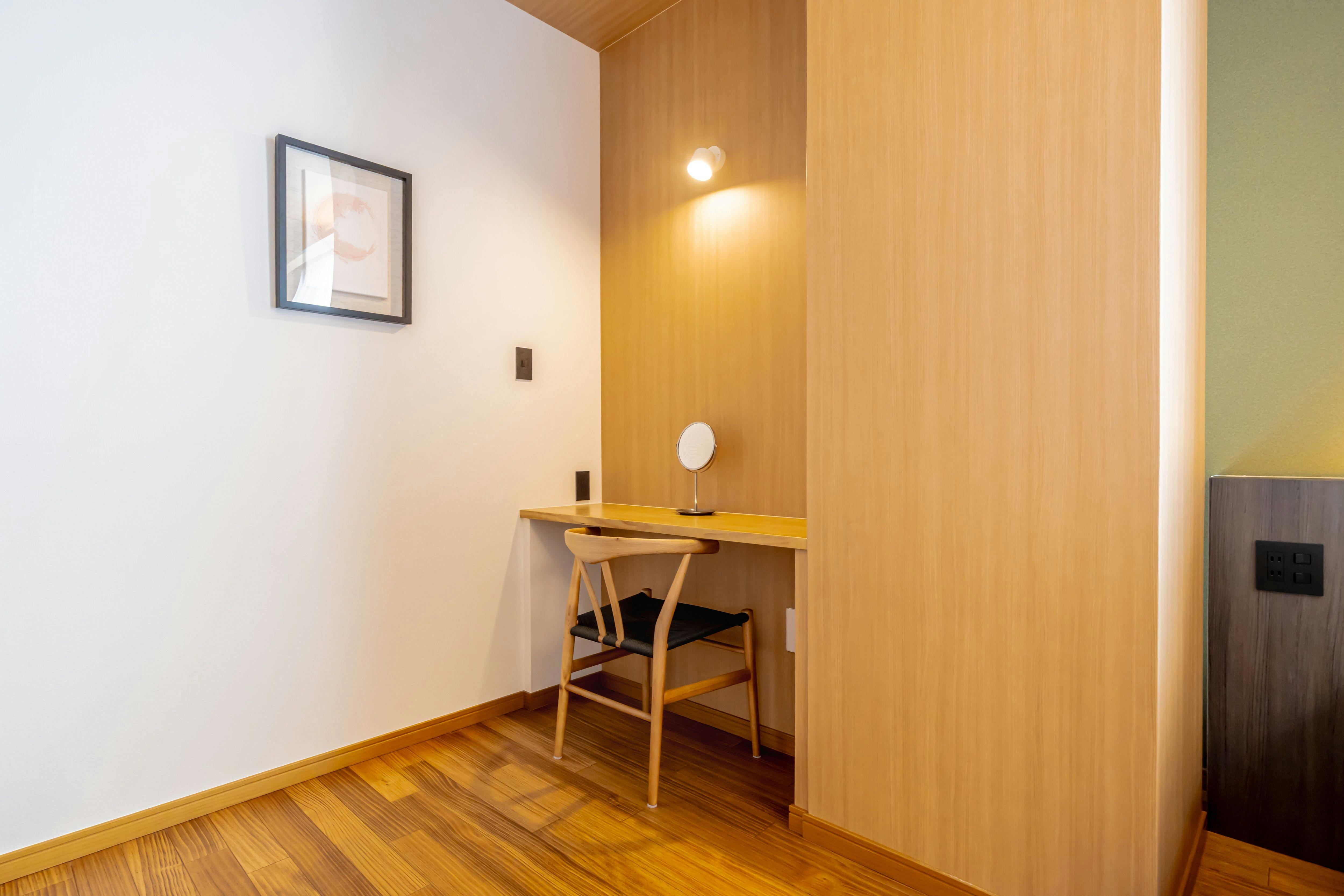 BOND COMFORT HOTEL MIYAJIMAGUCHI