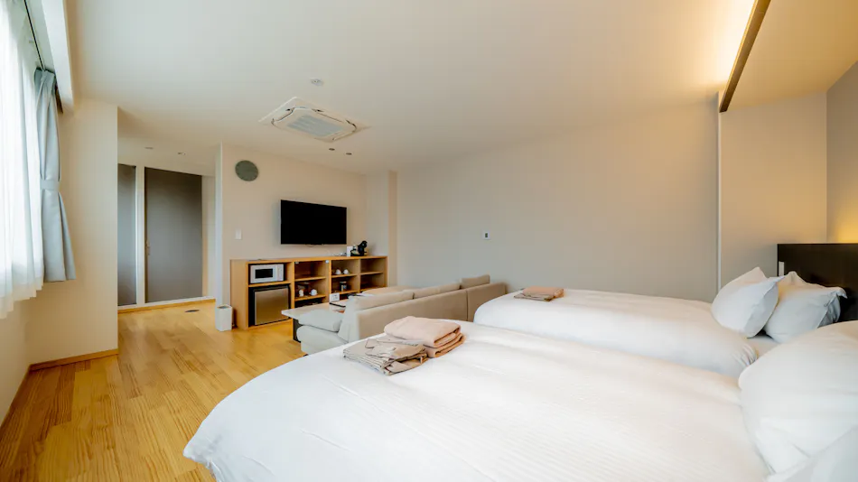 BOND COMFORT HOTEL MIYAJIMAGUCHI