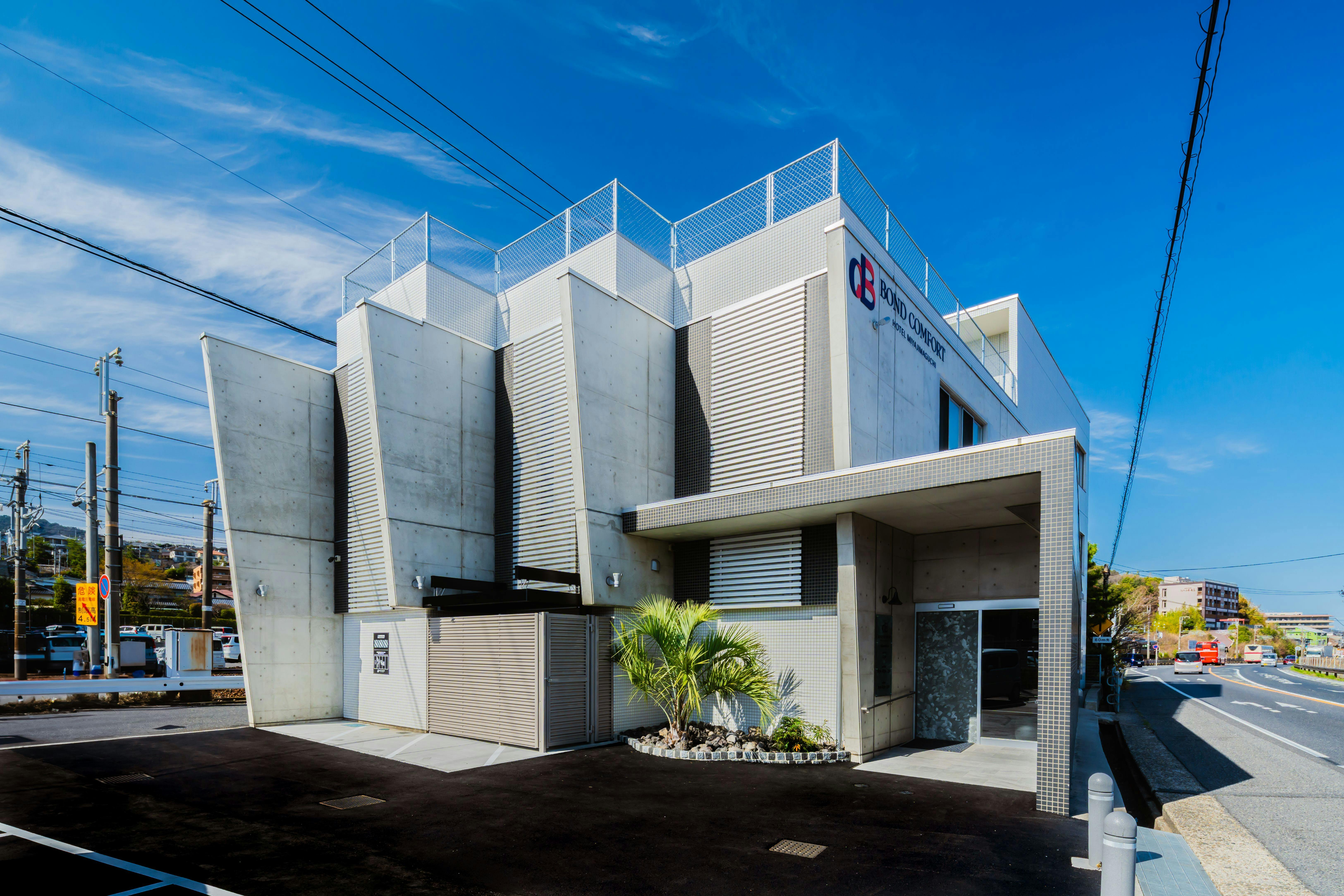 ＢＯＮＤ　ＣＯＭＦＯＲＴ　ＨＯＴＥＬ　ＭＩＹＡＪＩＭＡＧＵＣＨＩ&nbsp;施設全景