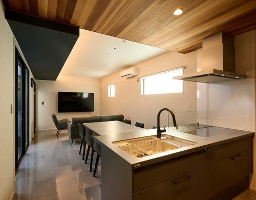 BASE ONE-リビングダイニングキッチン