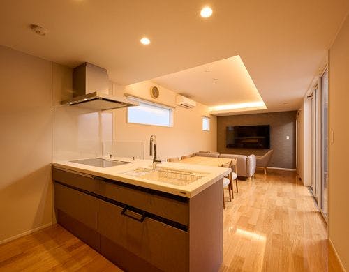 BASE TWO-リビングダイニングキッチン