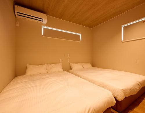 BASE TWO-ベッドルーム