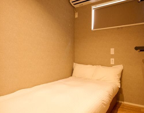 BASE TWO-ベッドルーム