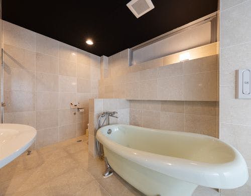 クイーンツインルーム