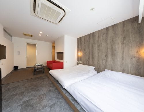 ダブルツインルーム