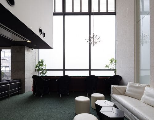 フロント階共有スペース