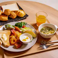 CINQS Hotel Breakfast Buffet