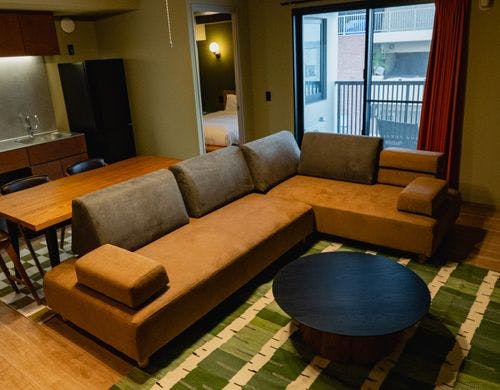 お部屋は2LDKの広々設計！