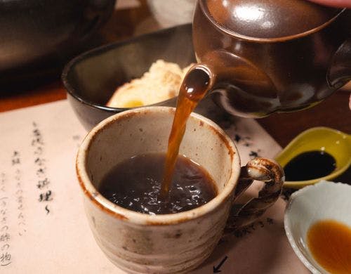 萬古焼きで淹れるコーヒー