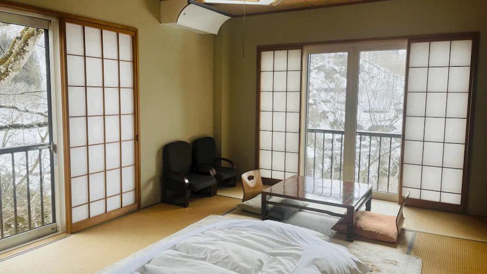 Sakamaki Onsen Kawazuya